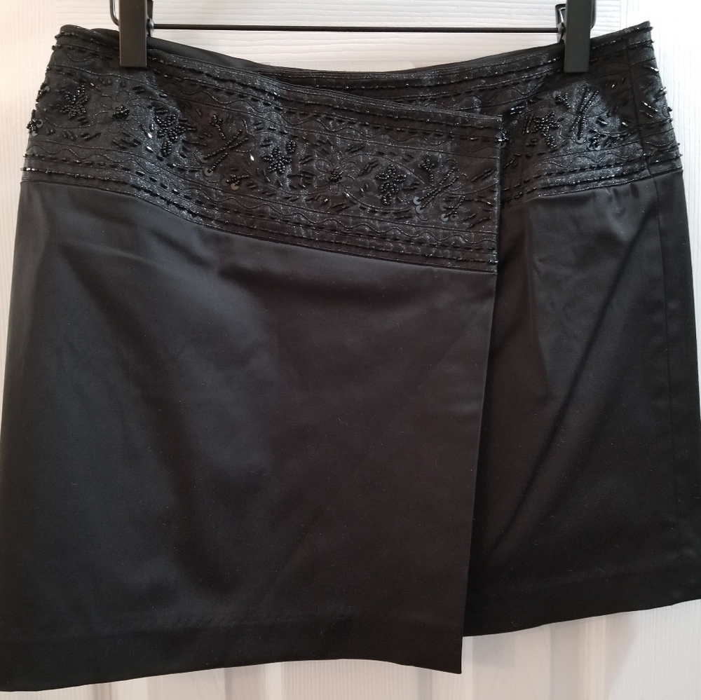 Express beaded mini skirt